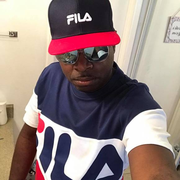 Meet your Posher, Sparrow - Picture 1 of 1